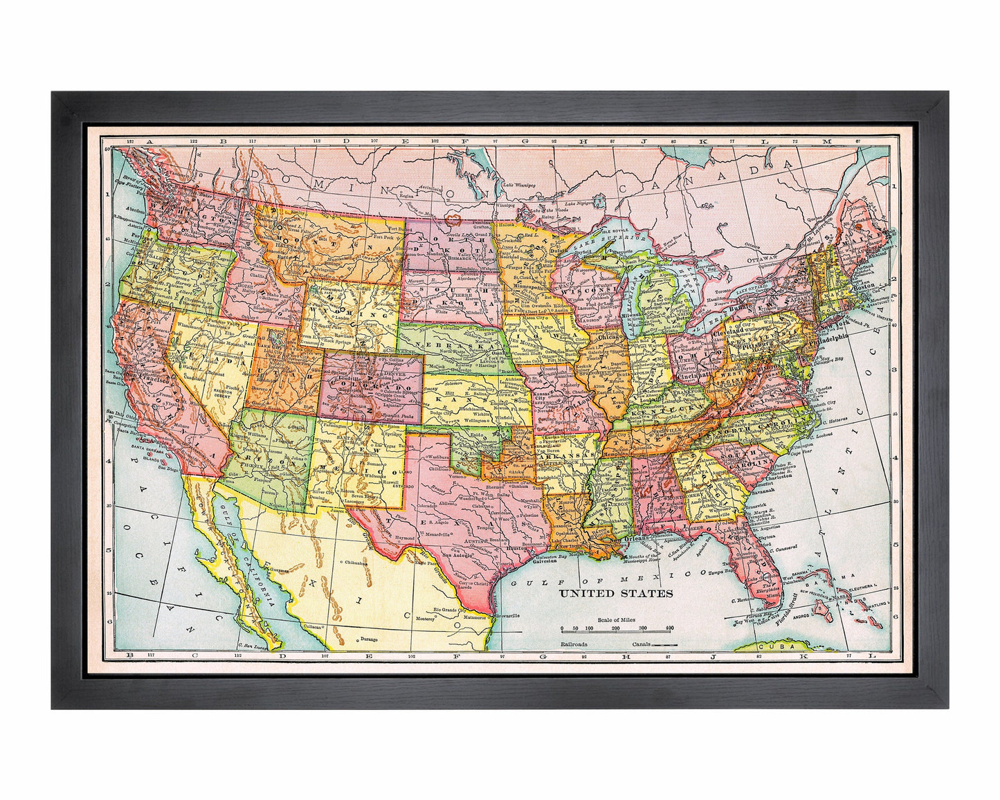 Pushpin USA map | 36" x 24" or 24" x 18" | Vintage Greyscale USA